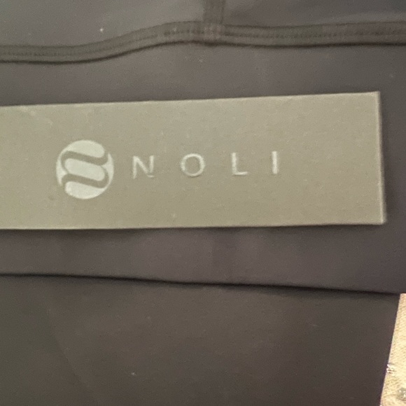 🆕 Noli Hype Reflective Legging - Picture 11 of 14